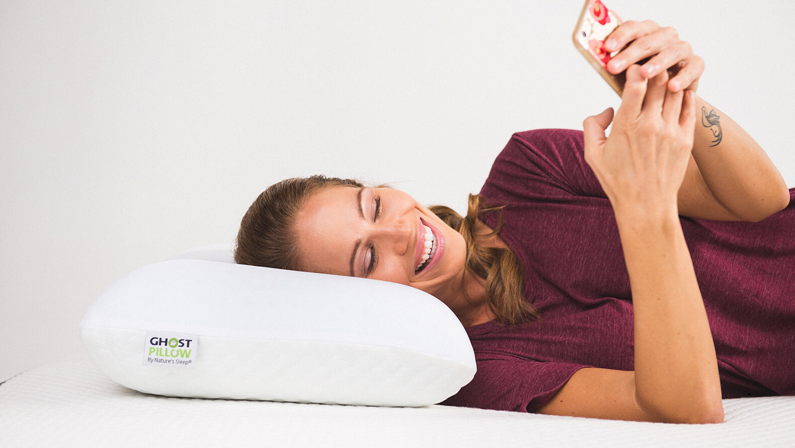 Natura shops memory foam pillow